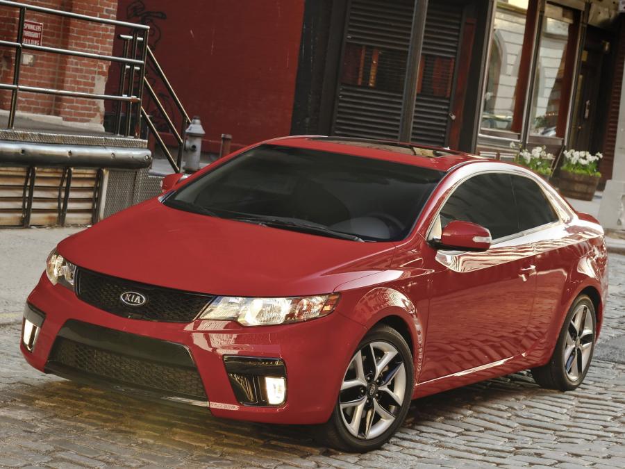  Kia Forte Koup 2009 года  (фото 51 из 169)